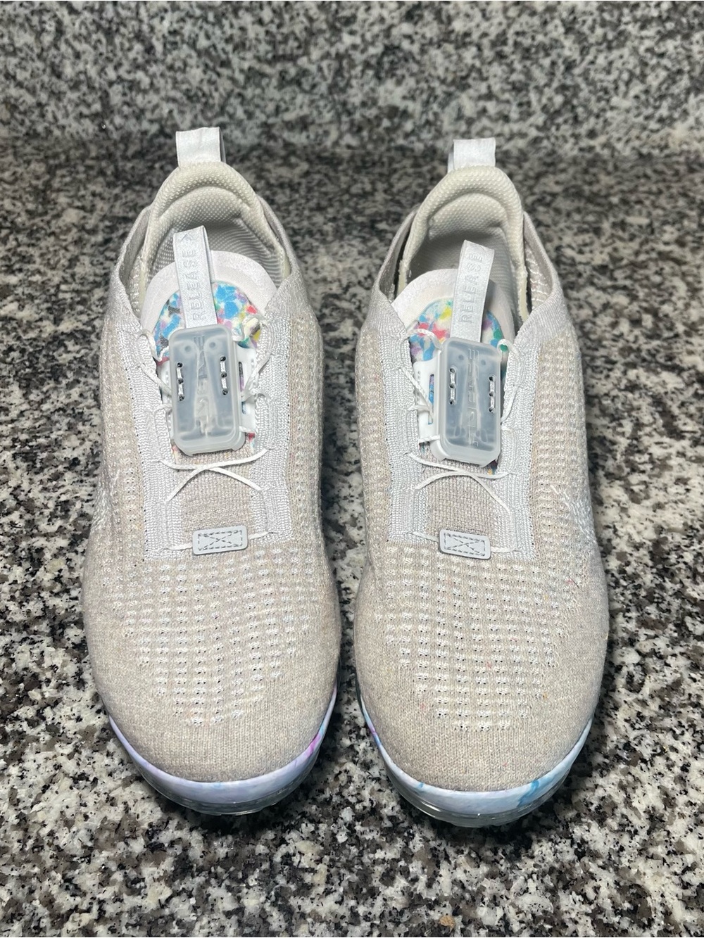 Nike Air VaporMax Flyknit Womens Size 8.5 White FK 2020 Shoes CJ6741-100 Running